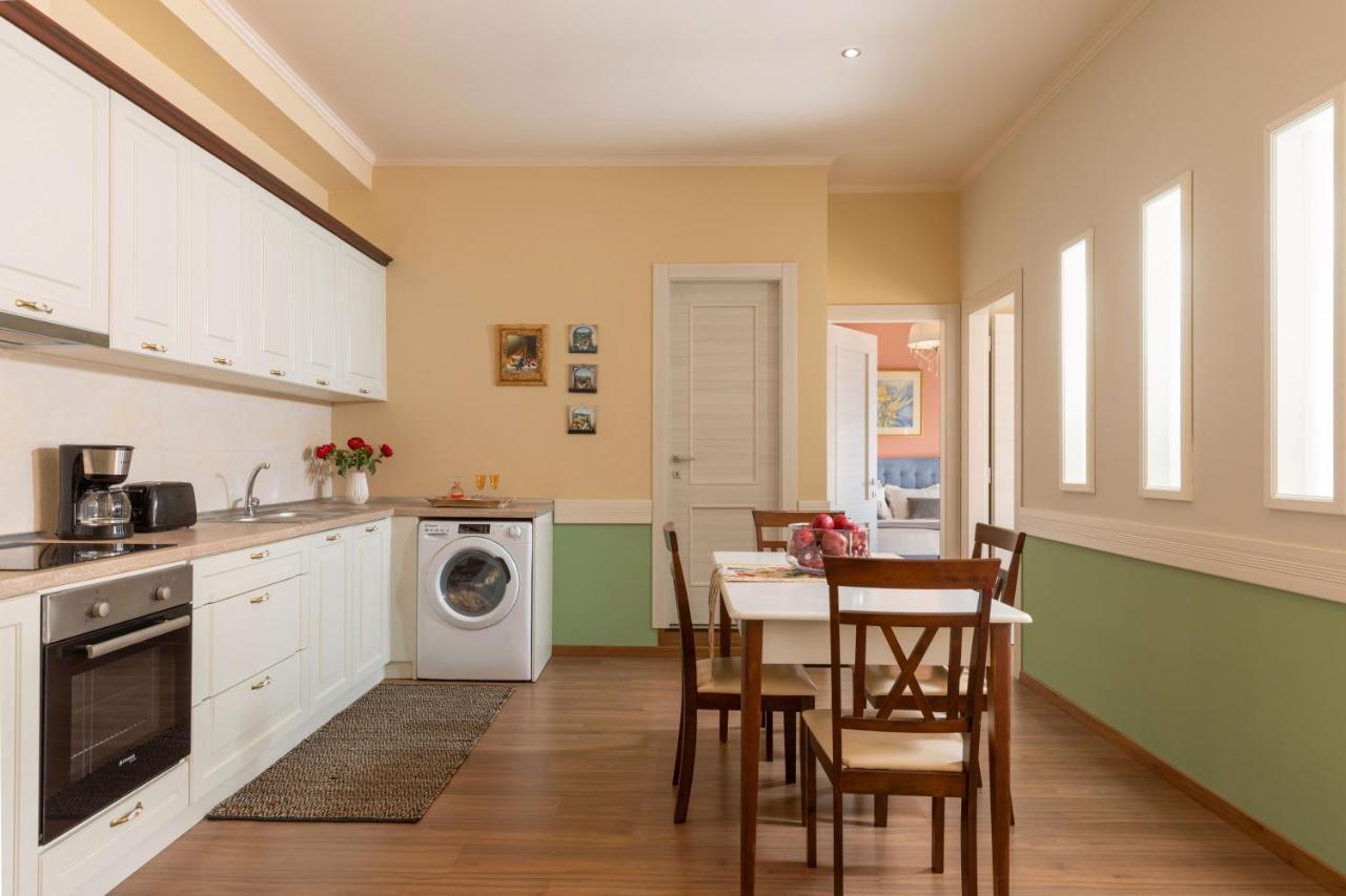 Porta Spilea Boutique Apartments コルフ島 エクステリア 写真
